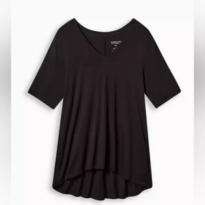 Torrid- Favorite Tunic Super Soft V-Neck Hi-Low Tee